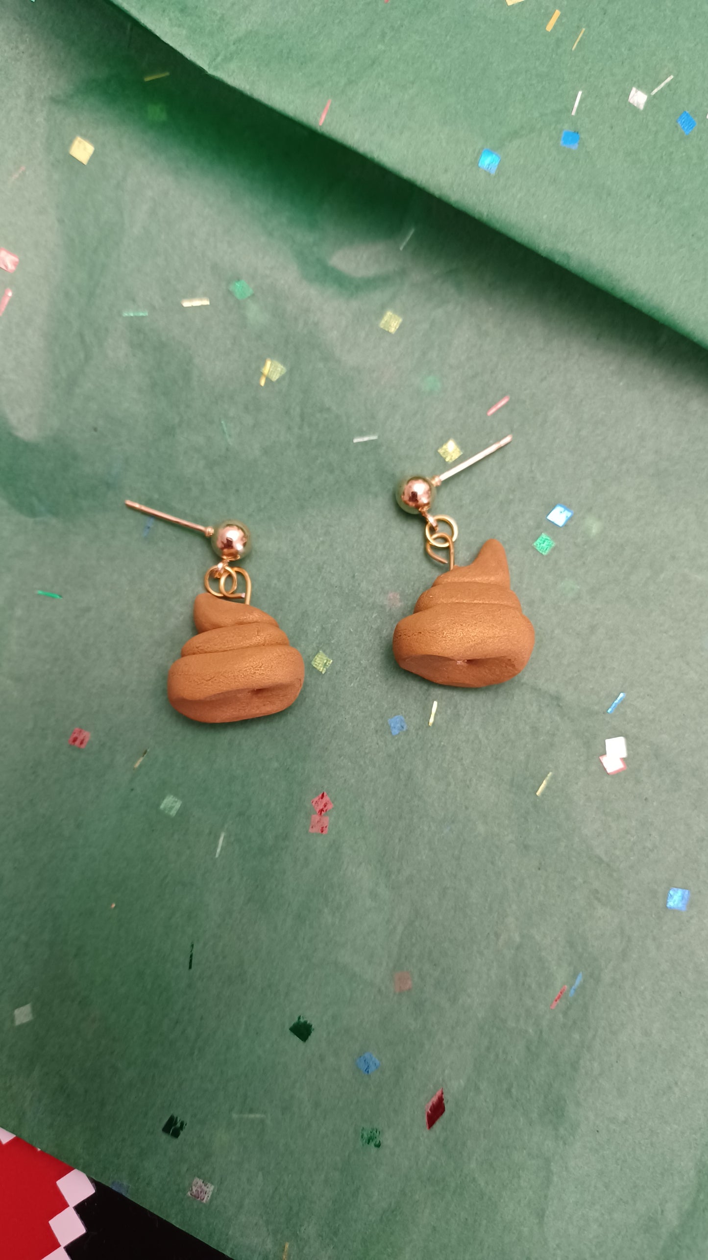 Hetsu's Gift Earrings (inspired loz)