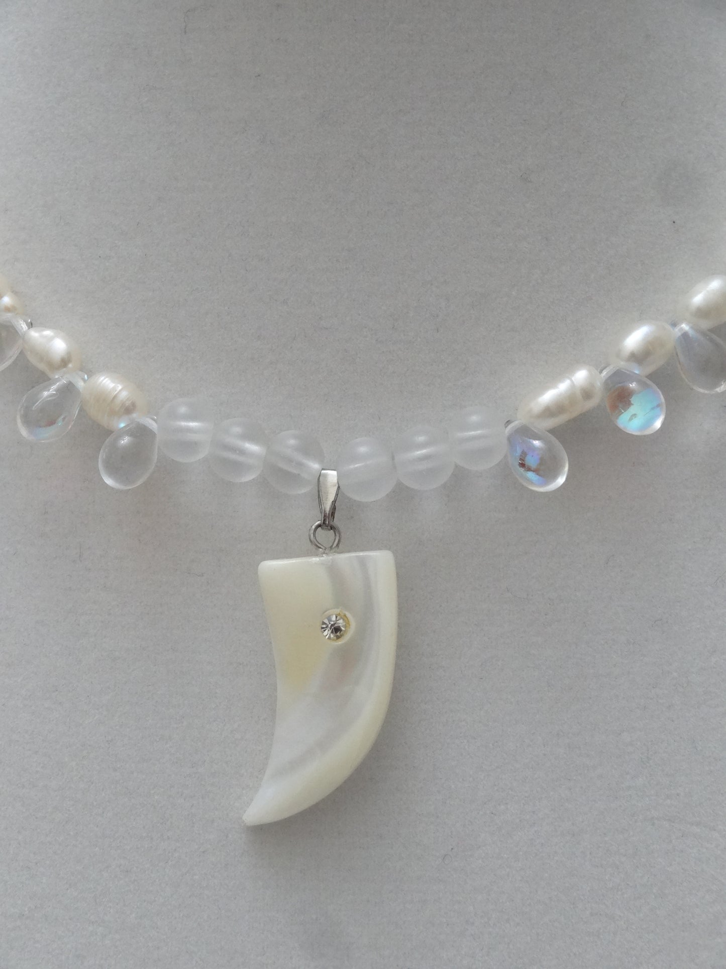 Freshwater Pearl w/Mother of Pearl Necklace